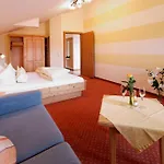 Kinigadner Apartman *